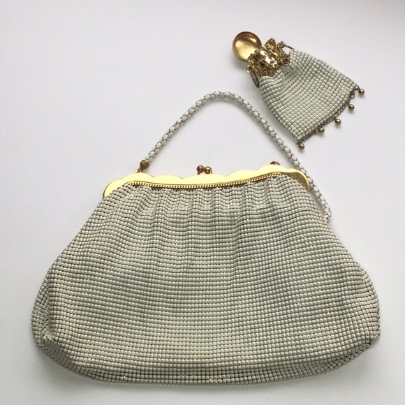 Vintage Whiting & Davis Mesh Purse - Picture 1 of 8